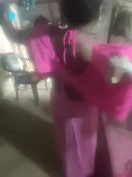 Snapshot of sshrichandra chatting on 14, 11, 2025 sshrichandra online show from 14, 11, 2025