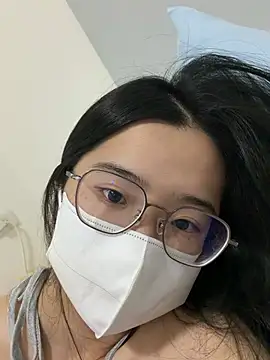 LHeart online show from 15, 4, 2026