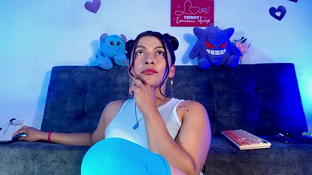 Fox Roxxan online show from 23, 3, 2026