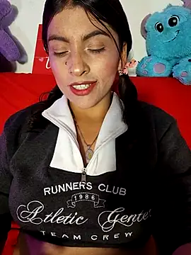 Fox Roxxan online show from 9, 5, 2026