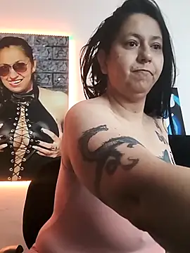 Snapshot of holydeath_1 chatting on 10, 11, 2025 holydeath 1 online show from 10, 11, 2025