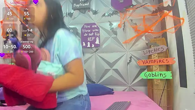 GreciaFox1 online show from 29, 10, 2025