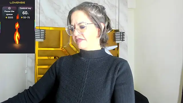 Snapshot of Luciifeer_ chatting on 10, 10, 2025 Luciifeer online show from 10, 10, 2025
