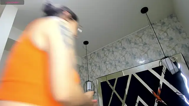 Luciifeer  online show from 12, 4, 2026