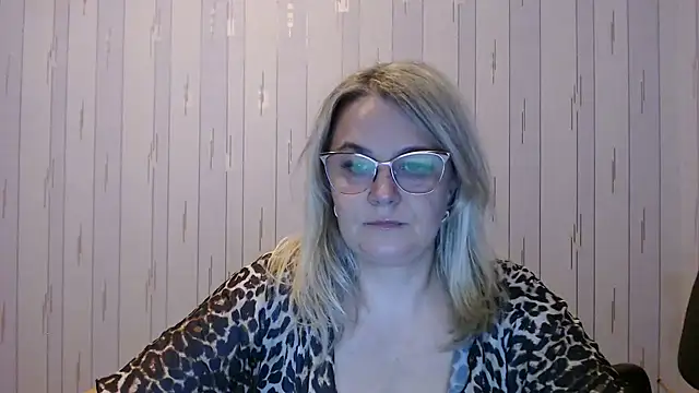 EleanoraDream online show from 11, 10, 2025