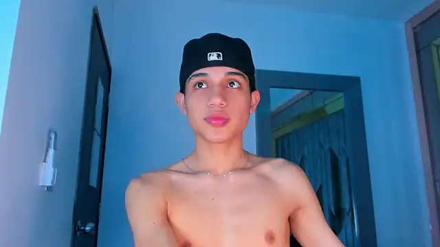 Sebax Young online show from 18, 12, 2025