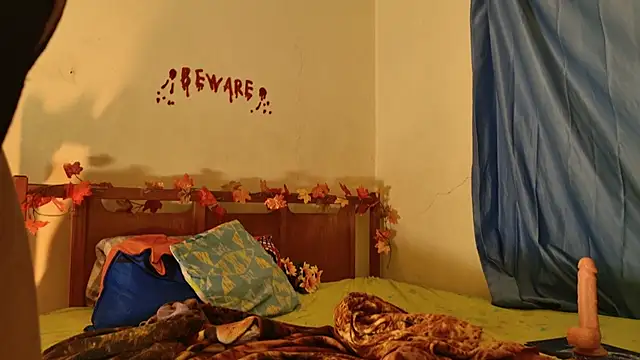  MoonLipson  online show from 31, 10, 2025