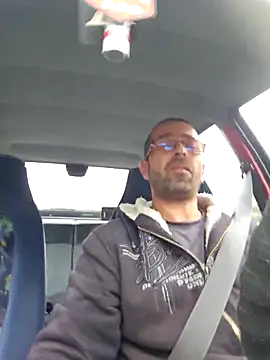 Thomas043 online show from 8, 11, 2025