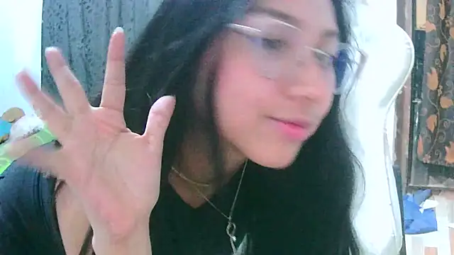 honeysweet111 online show from 6, 10, 2025