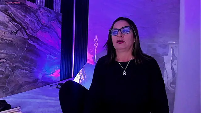 Snapshot of Agatha_Pleasure chatting on 9, 2, 2026 Agatha Pleasure online show from 9, 2, 2026