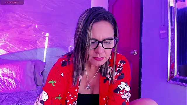 Snapshot of Agatha_Pleasure chatting on 11, 2, 2026 Agatha Pleasure online show from 11, 2, 2026