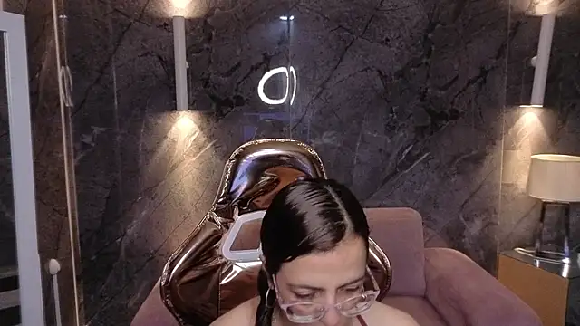  Evoni b online show from 22, 12, 2025