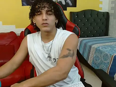 Xfire boy69 online show from 4, 10, 2025