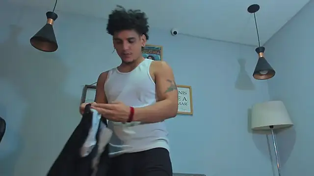 Xfire boy69 online show from 15, 12, 2025