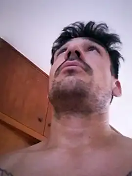 bigandstrong2217 online show from 8, 2, 2026