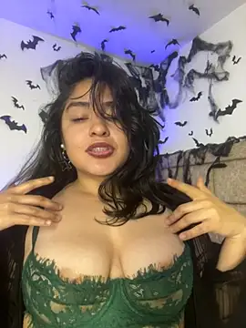 EmilyNoir1 online show from 2, 11, 2025