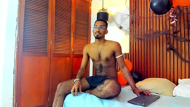 Snapshot of Darwin_mayo chatting on 31, 10, 2025 Darwin mayo online show from 31, 10, 2025