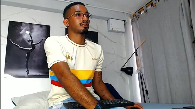 Snapshot of Darwin_mayo chatting on 6, 1, 2026 Darwin mayo online show from 6, 1, 2026