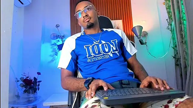 Snapshot of Darwin_mayo chatting on 7, 2, 2026 Darwin mayo online show from 7, 2, 2026