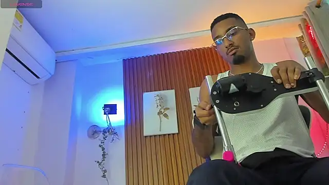 Snapshot of Darwin_mayo chatting on 25, 2, 2026 Darwin mayo online show from 25, 2, 2026