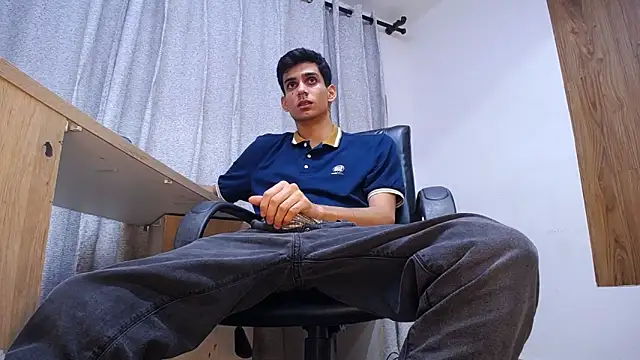 Sebalexis7 online show from 28, 11, 2025