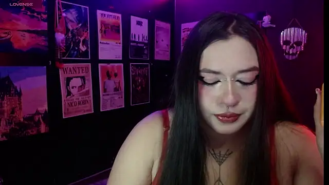 Snapshot of Ravendark_ chatting on 19, 5, 2026 Ravendark online show from 19, 5, 2026