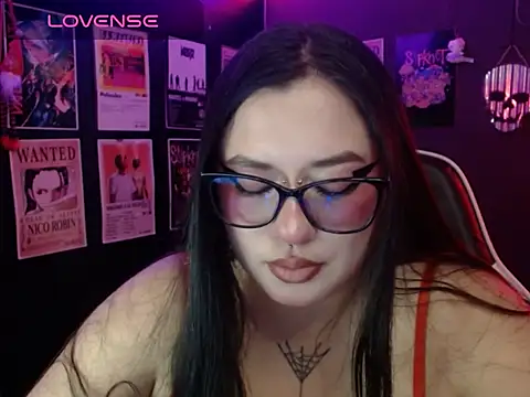 Snapshot of Ravendark_ chatting on 3, 6, 2026 Ravendark online show from 3, 6, 2026