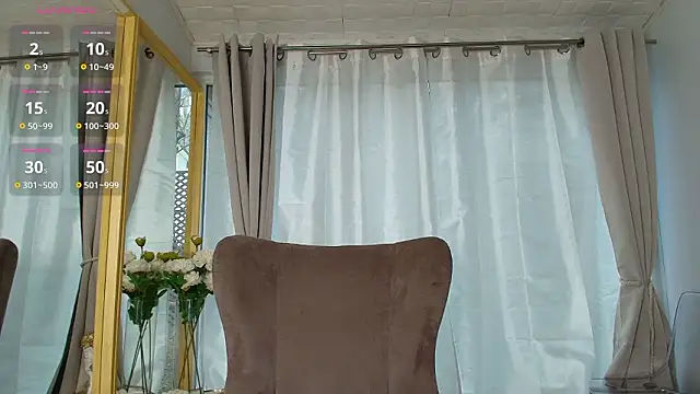 ParissHiltonX online show from 2, 3, 2026