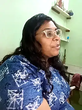 Snapshot of zara-mallus chatting on 11, 9, 2025 zara-mallus online show from 11, 9, 2025