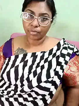 Snapshot of zara-mallus chatting on 20, 9, 2025 zara-mallus online show from 20, 9, 2025
