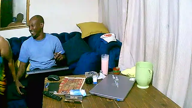 Snapshot of SHORTGUN_STALLION chatting on 27, 11, 2025 SHORTGUN STALLION online show from 27, 11, 2025