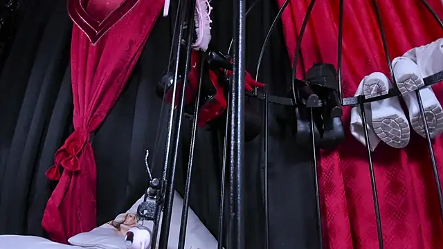 Snapshot of LiliThara chatting on 24, 2, 2026 LiliThara online show from 24, 2, 2026