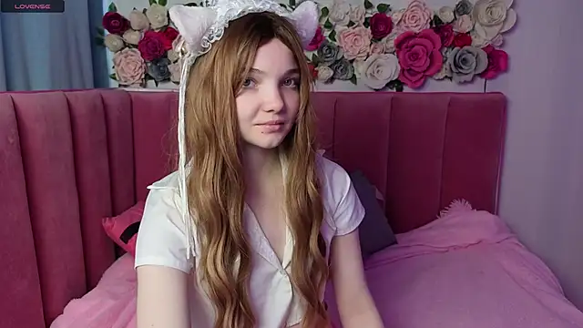 AnimeAlica18 online show from 13, 11, 2025