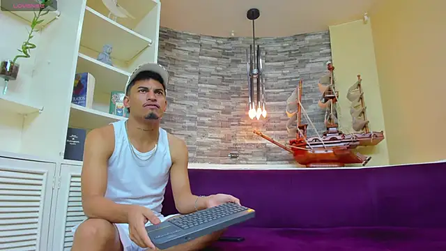 Brownie Lovers online show from 17, 10, 2025