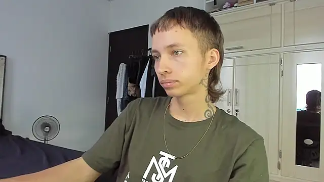 Snapshot of spacehumanz chatting on 7, 1, 2026 spacehumanz online show from 7, 1, 2026