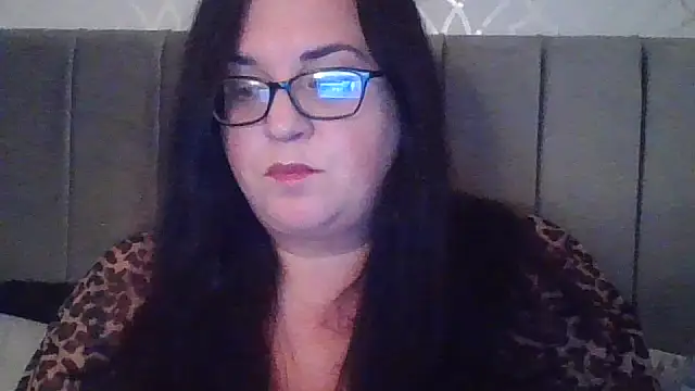Snapshot of Curvy_OliviaXX chatting on 14, 9, 2025 Curvy OliviaXX online show from 14, 9, 2025
