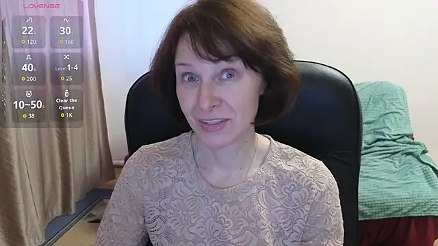 Lia Tito online show from 3, 2, 2026