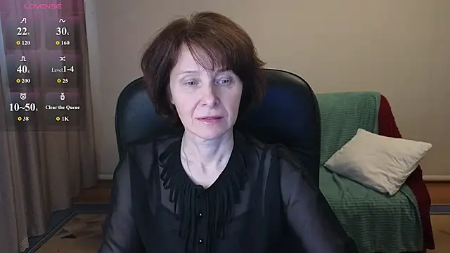 Lia Tito online show from 9, 2, 2026