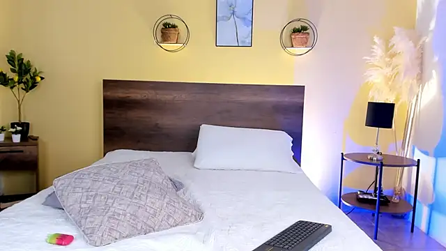 CamilleGrace online show from 25, 9, 2025