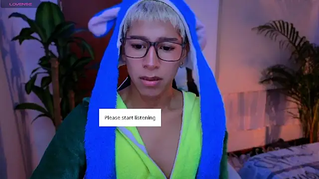 Snapshot of taichi_bluy chatting on 29, 9, 2025 taichi bluy online show from 29, 9, 2025