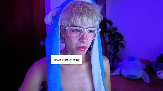 Snapshot of taichi_bluy chatting on 21, 11, 2025 taichi bluy online show from 21, 11, 2025