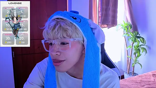 Snapshot of taichi_bluy chatting on 27, 11, 2025 taichi bluy online show from 27, 11, 2025