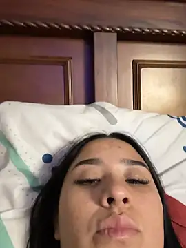 Snapshot of BELLAALEJA chatting on 28, 7, 2026 BELLAALEJA online show from 28, 7, 2026
