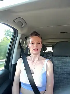 Isabella kiko online show from 17, 4, 2026