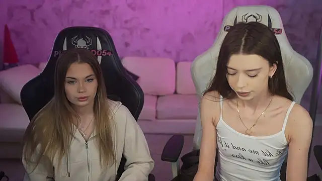 Regina Sweet054 online show from 5, 4, 2026