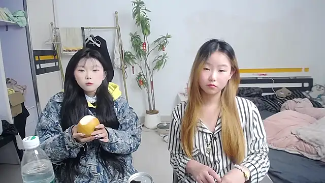 Babygirls523 online show from 20, 10, 2025