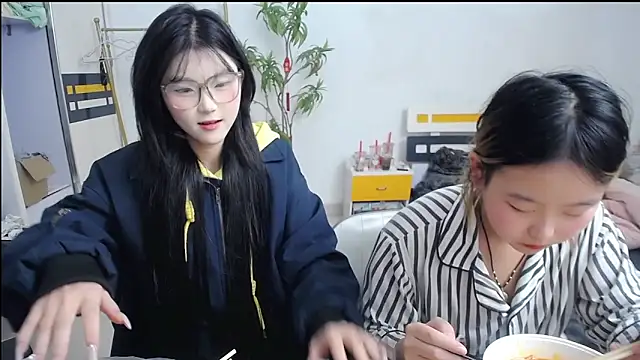 Babygirls523 online show from 31, 10, 2025