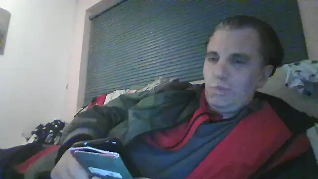 Snapshot of JasperGeil chatting on 23, 10, 2025 JasperGeil online show from 23, 10, 2025