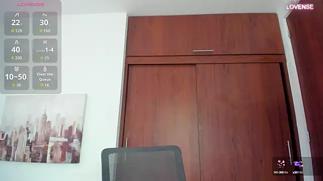 Snapshot of tristan_gold chatting on 8, 10, 2025 tristan gold online show from 8, 10, 2025