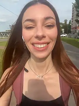 Snapshot of Amelie_Crosby chatting on 28, 6, 2026 Amelie Crosby online show from 28, 6, 2026